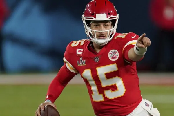 Chiefs vs Steelers Predictions and Picks for NFL Week 17 Patrick Mahomes NFL